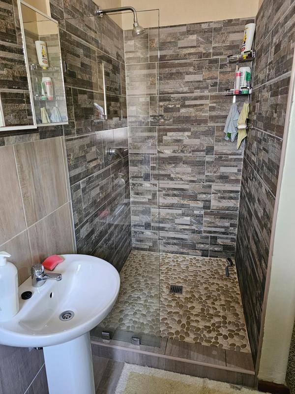 To Let 3 Bedroom Property for Rent in Strelitzia Park Eastern Cape
